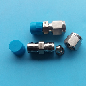 卡套焊接直通接頭